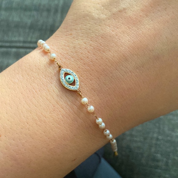 Evil eye pearl bracelet - Picture 3 of 3